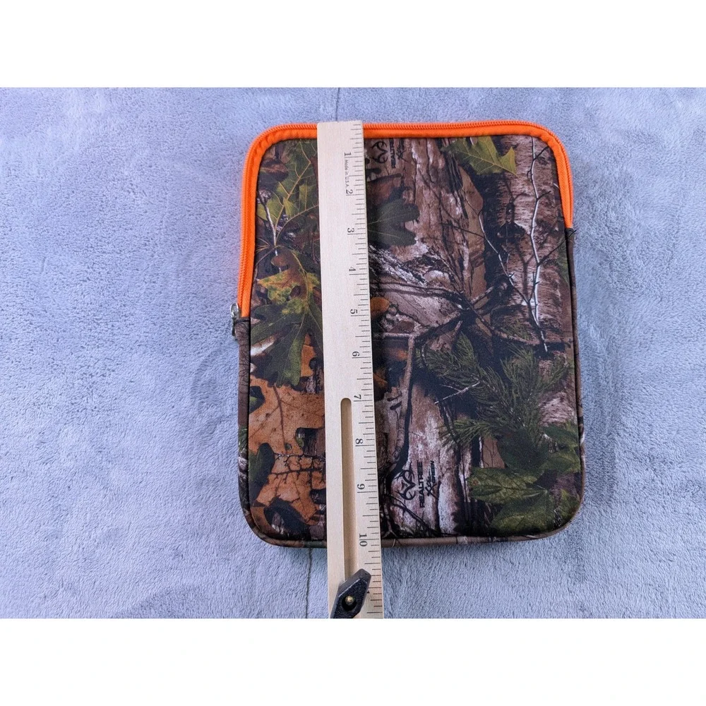 Realtree APG Camo Tablet Sleeve Case Orange Bubble Padded Interior 10.5x8 Inch